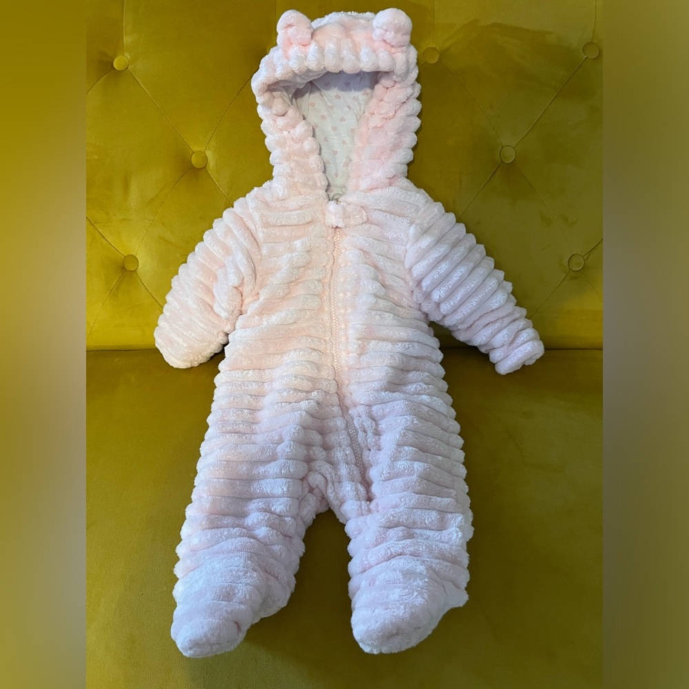 Wonder Nation baby girls 0-3 month pink fluffy bodysuit